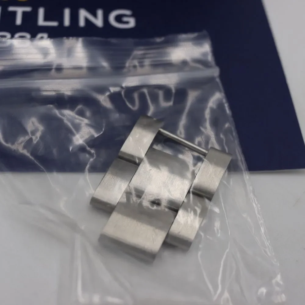 Breitling Avenger Chronograph 20MM Watch Extensions Pieces + Box & Booklet